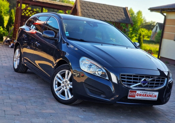 Volvo V60 cena 34900 przebieg: 196000, rok produkcji 2012 z Ostrołęka małe 562
